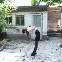 半岛束艺台，你是白领吗？