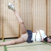 象人原创，白色的衣服很漂亮！