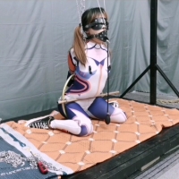 飞天原创，你是在玩cosplay？
