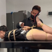 JS原创，黑色的裙子不错！